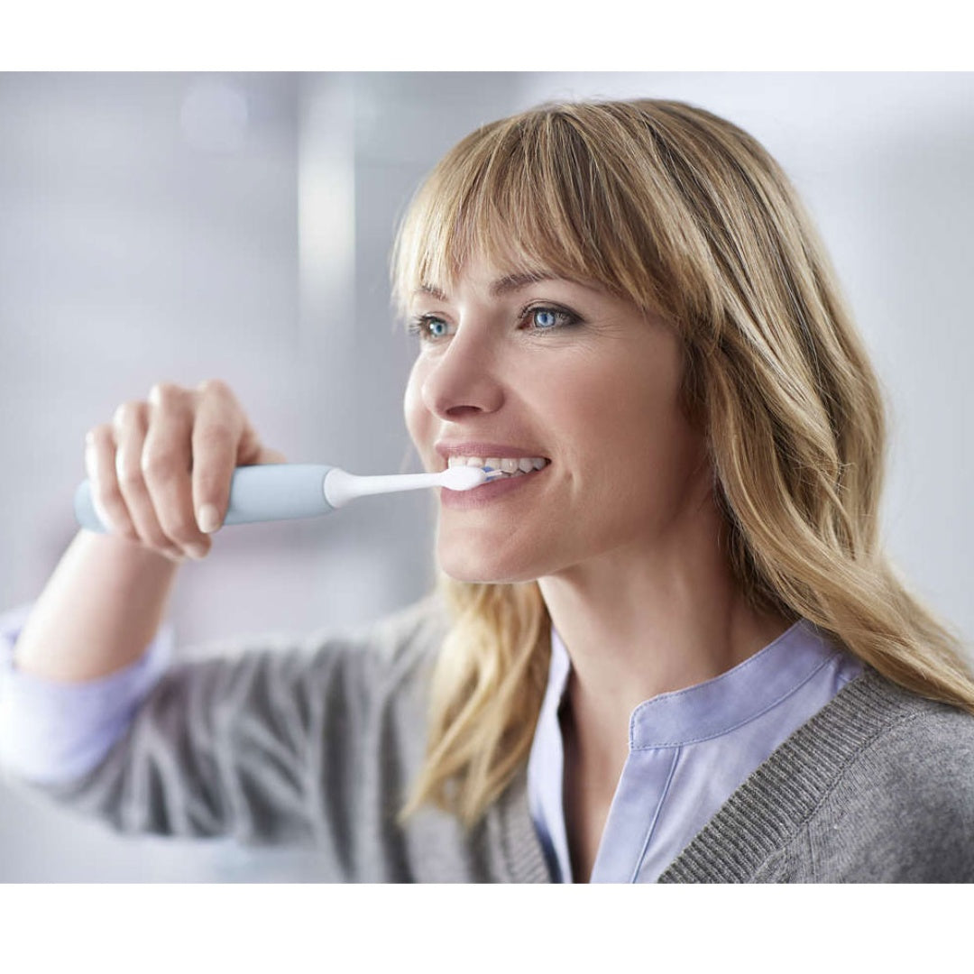 Philips Protective Clean 4300 Electric Toothbrush - Light Blue